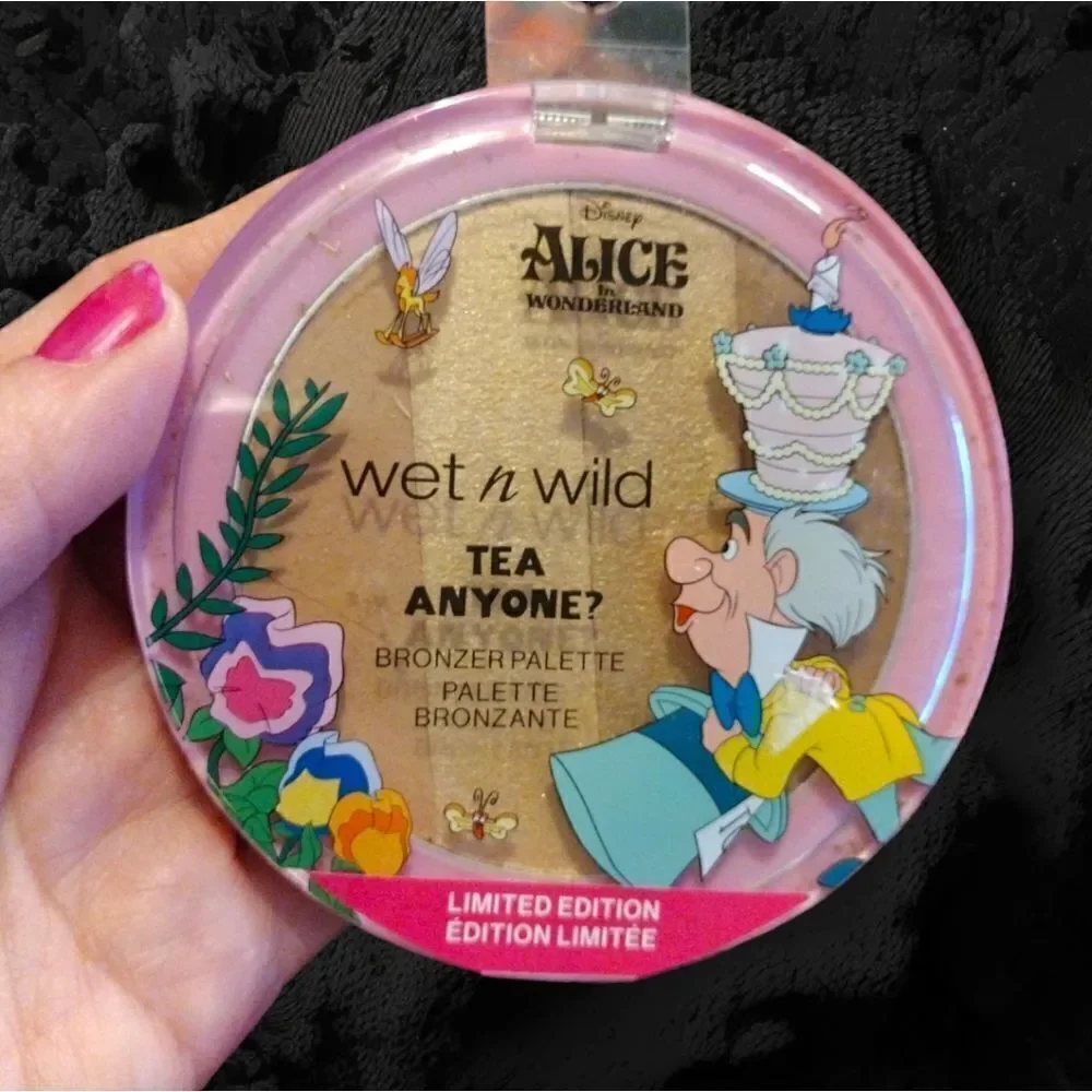 Wet n‎ Wild x Disney Alice In Wonderland 3 Piece Make Up Lot